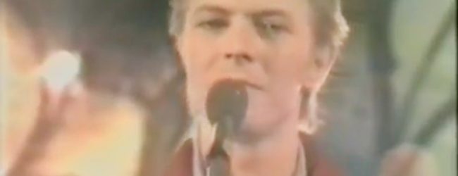 David Bowie interview – TopPop (1977)