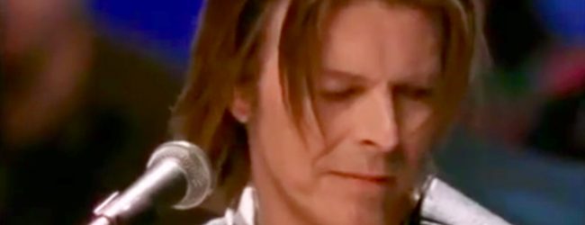 David Bowie – Always Crashing In The Same Car (VH1 Storytellers 1999)