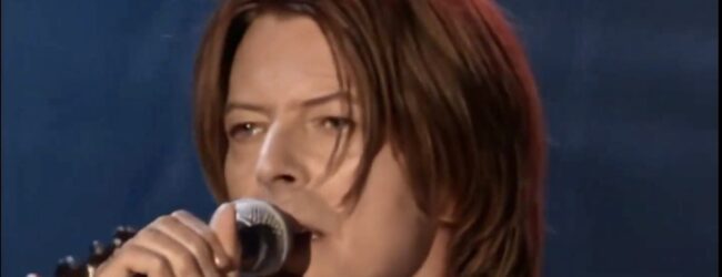 David Bowie – Thursday’s Child (Top of the Pops 1999)