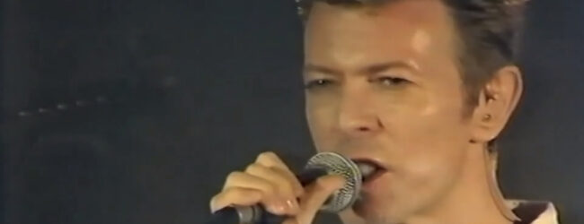 David Bowie – Look Back in Anger (Opera Le Bastille, Paris, November 1995)