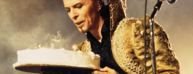 EXTENDED ALL WEEKEND! 24 HOUR BOWIE BIRTHDAY TRANSMISSION – TVC 8121 – PRESS PLAY NOW!