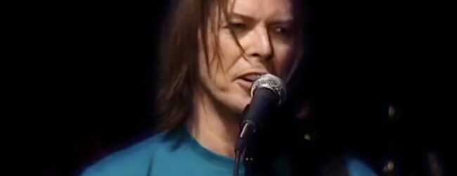 David Bowie – Survive (Live, Paris 1999)